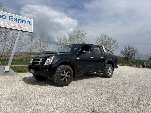 ISUZU PICK UP 4X4 fuoristrada N1