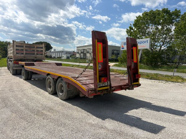 Rimorchio De Angelis carrellone pianale rampe