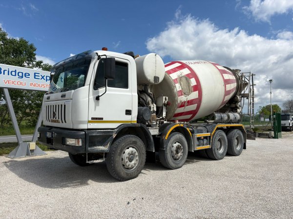 ASTRA HD7 84.45 betoniera 4 assi CURSOR ZF